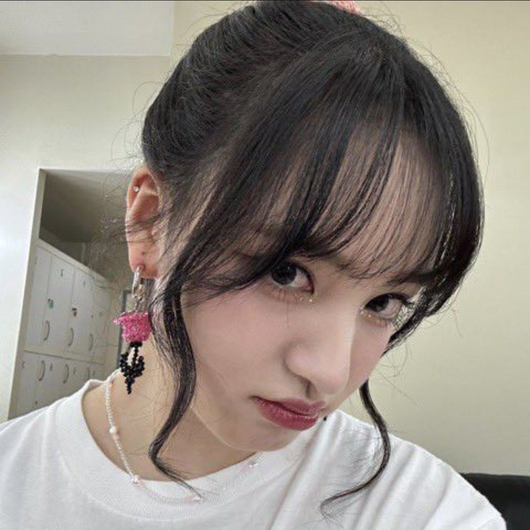 Latest photo of IVE
