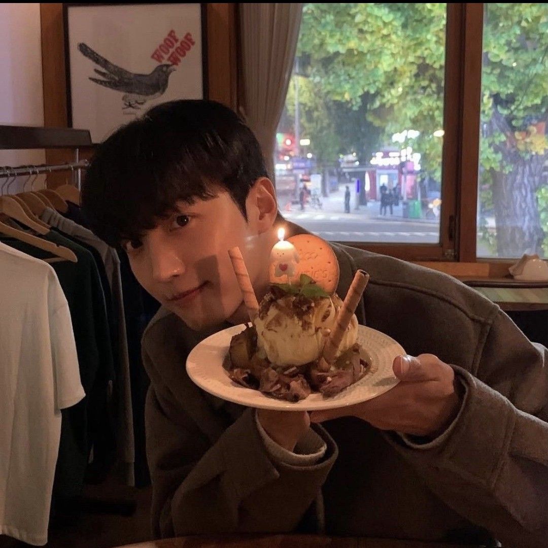 Recent activity shot of Sunyoul (UP10TION)