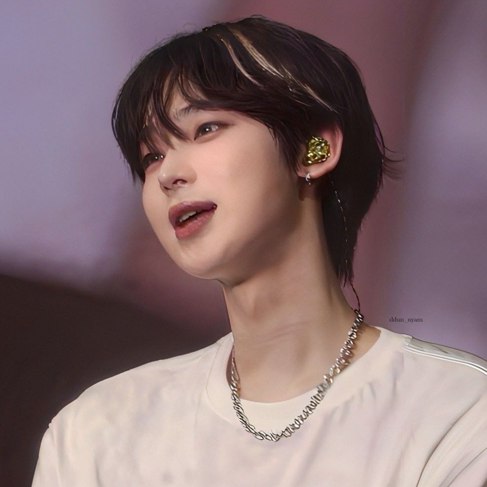 선우 (ENHYPEN)의 비하인드 컷