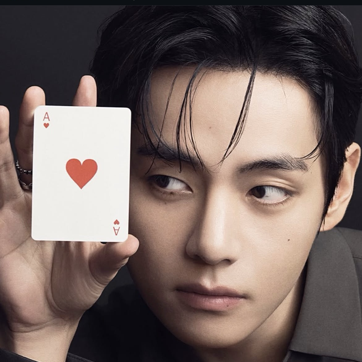 뷔 (방탄소년단) 최근 활동샷