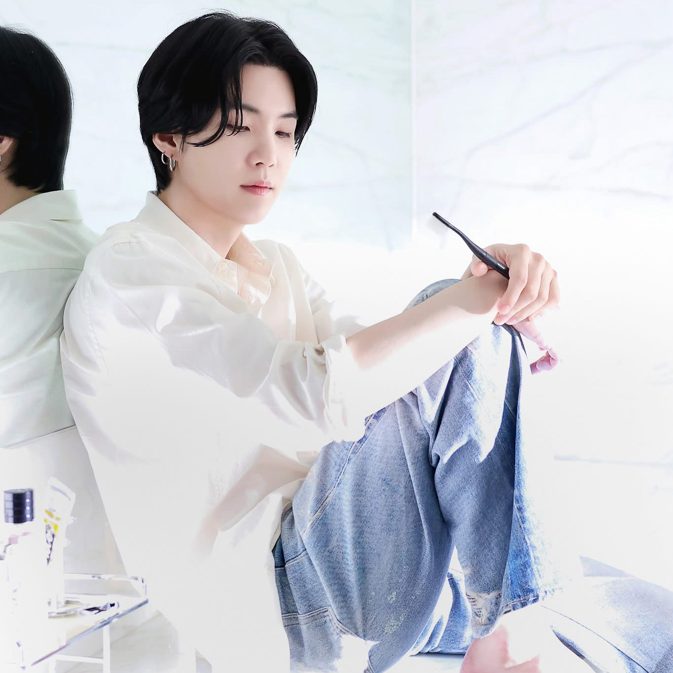 Foto aktivitas terbaru SUGA (BTS)