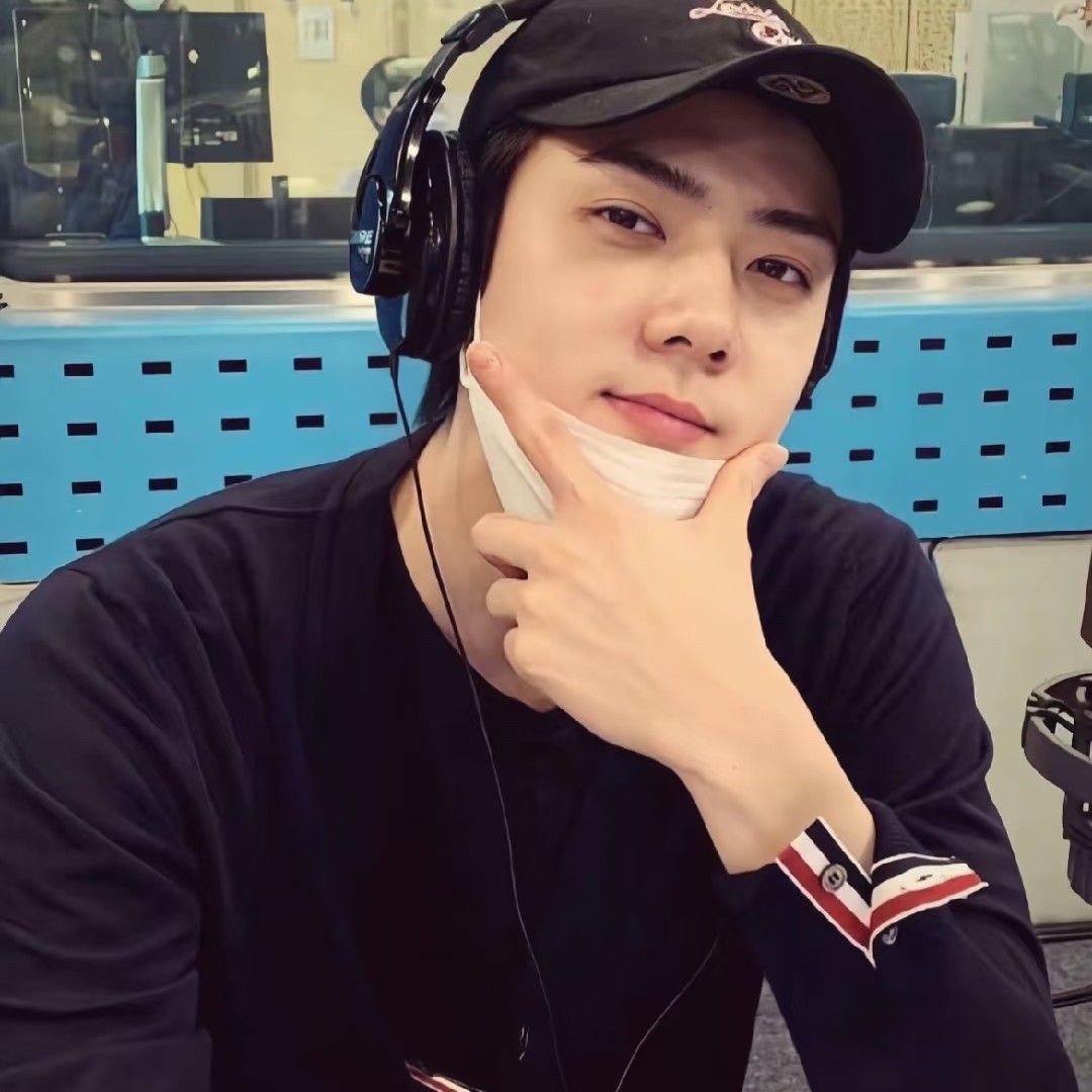 Foto terbaru Sehun (EXO)