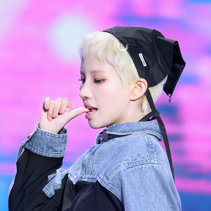 小娟 (i-dle)的最新活动照片