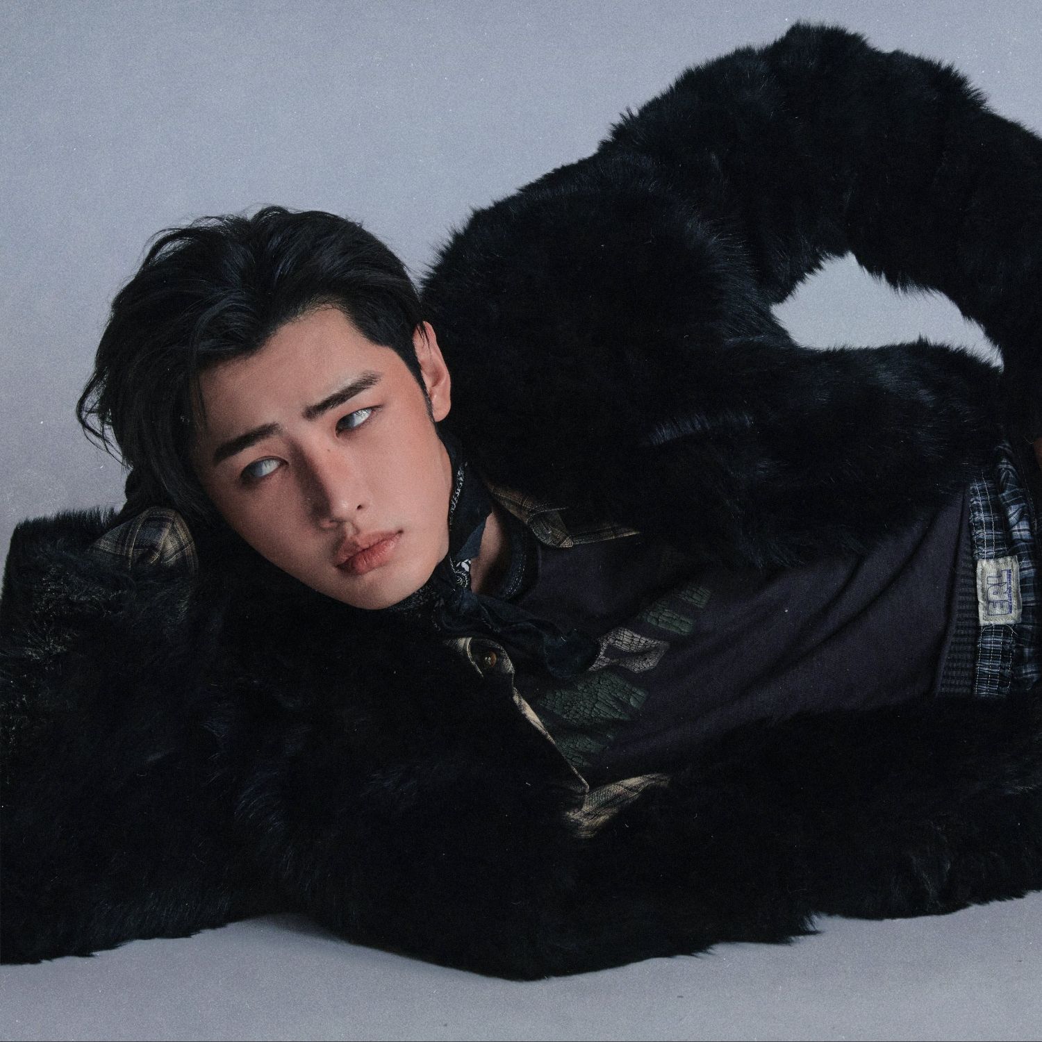 Behind-the-scenes cut of Sunghoon (ENHYPEN)