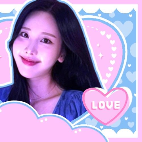 A moment captured by Nayun (MOMOLAND)'s fan