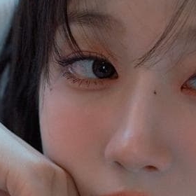 A moment captured by Jeong Yein (Lovelyz)'s fan