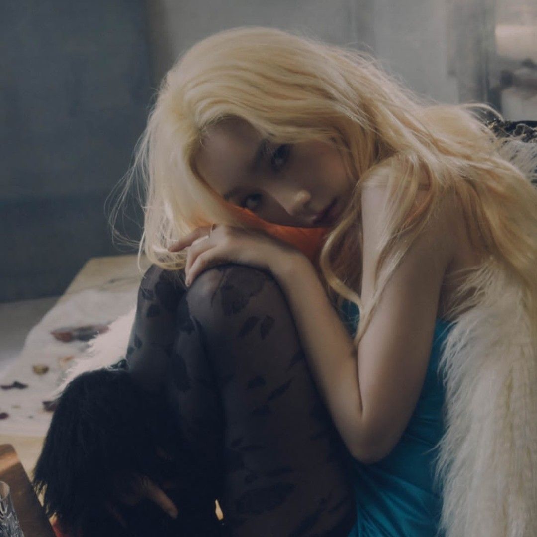 Recent activity shot of Taeyeon (Girls' Generation)