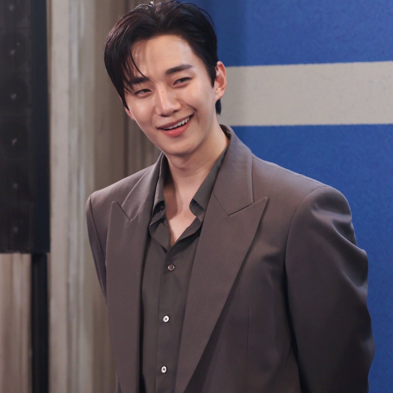 Latest photo of Junho (2PM)