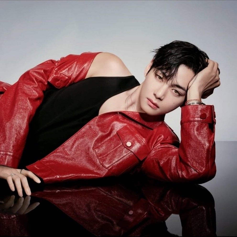 뷔 (방탄소년단)의 비하인드 컷