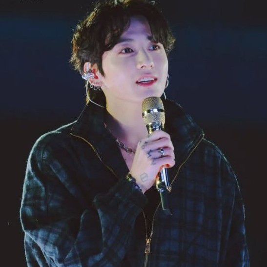 Latest photo of Jungkook (BTS)