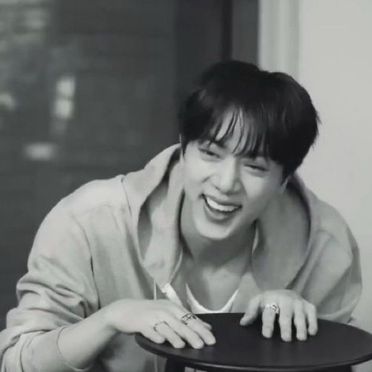 Behind-the-scenes cut of Jin (BTS)