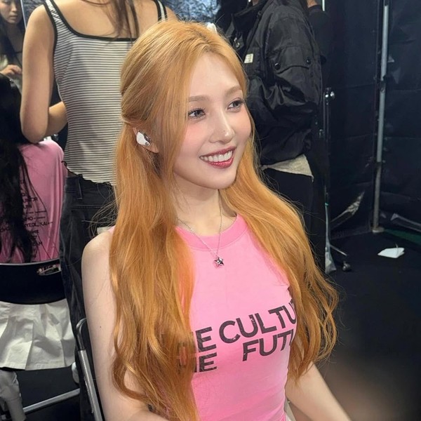 Signature photo of Joy (Red Velvet) capturing their charm