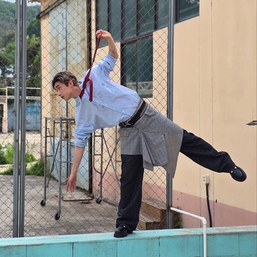 Behind-the-scenes cut of Han Seungwoo