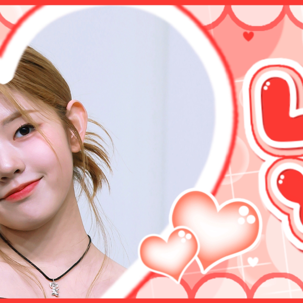 Behind-the-scenes cut of Yoona (UNIS)
