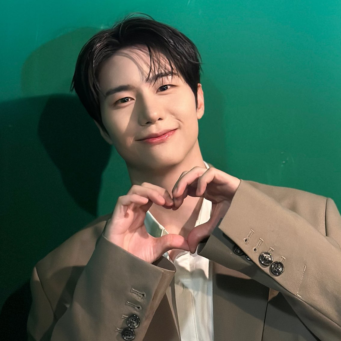 A moment captured by Kang Seungsik (VICTON)'s fan