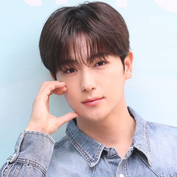 더보이즈 최근 활동샷