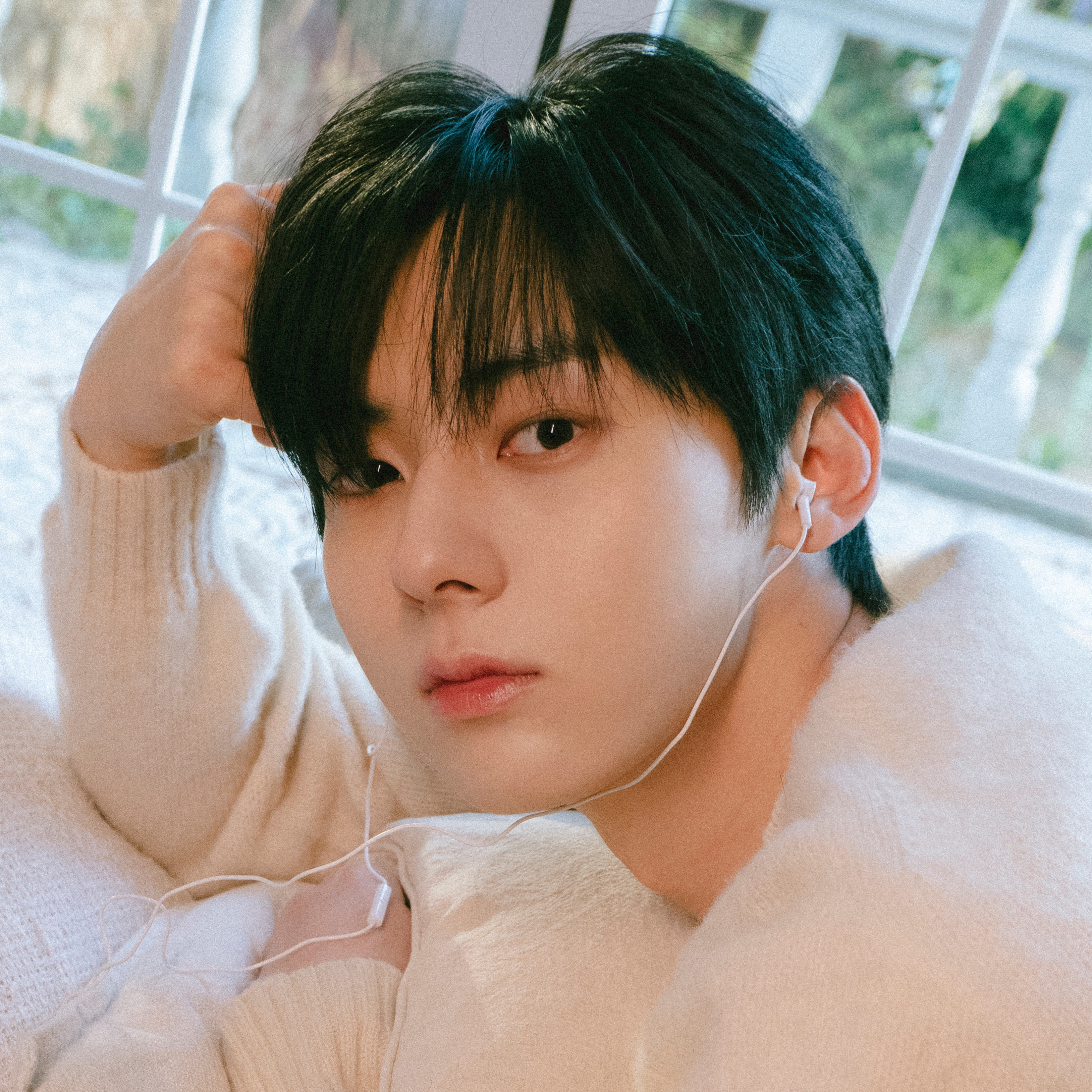 황민현 최근 활동샷