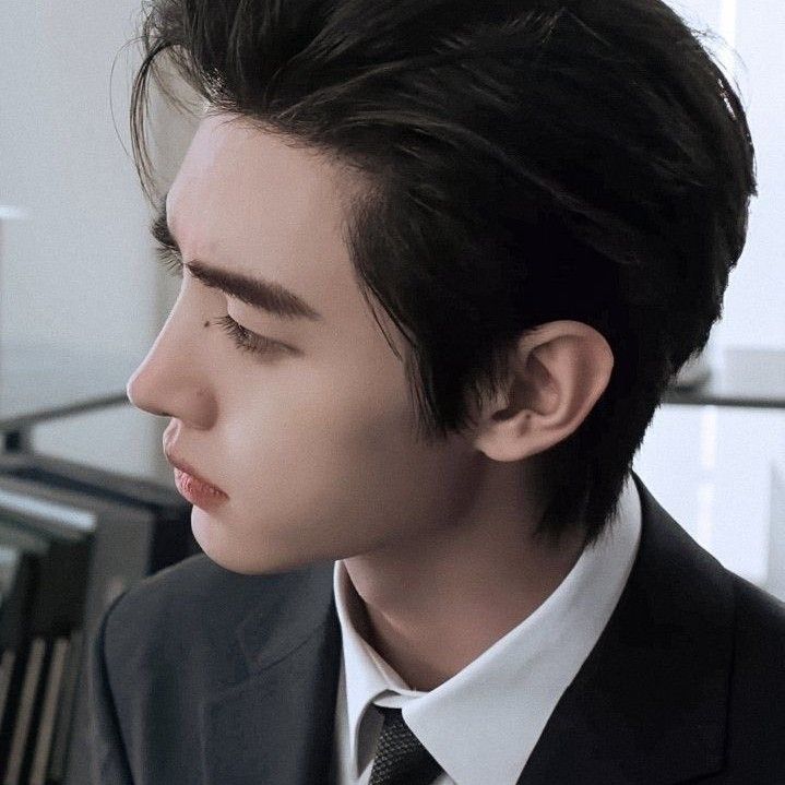 ソンフン (ENHYPEN)の最近の活動写真