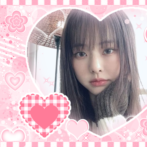 Latest photo of ViVi (Loossemble)