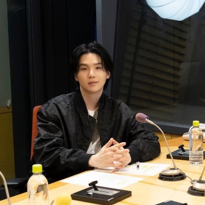 Momen yang diabadikan oleh penggemar SUGA (BTS)