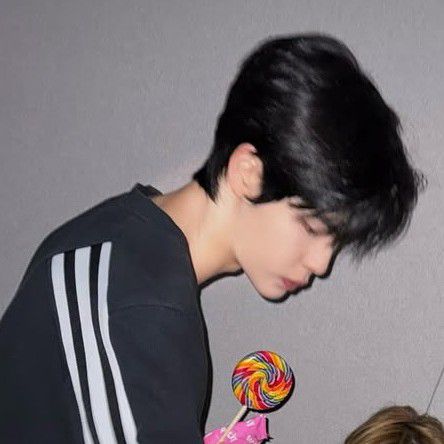 Latest photo of Tata (SMTR25)