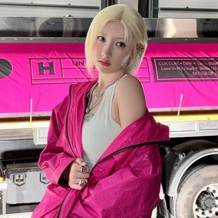 Latest photo of Rami (BABYMONSTER)