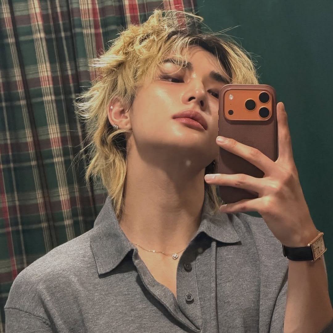 Behind-the-scenes cut of Hyunjin (Stray Kids)