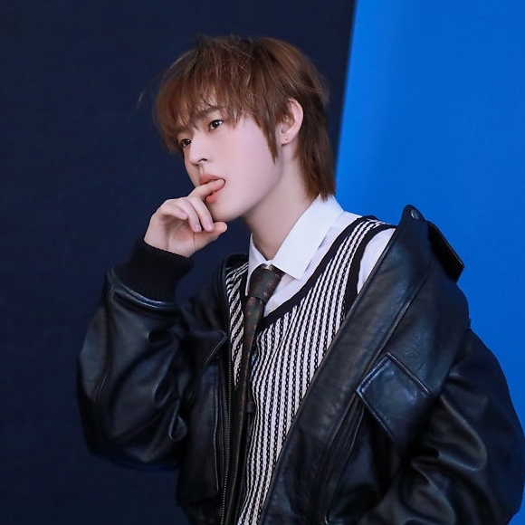 A moment captured by Hyojin (ONF)'s fan