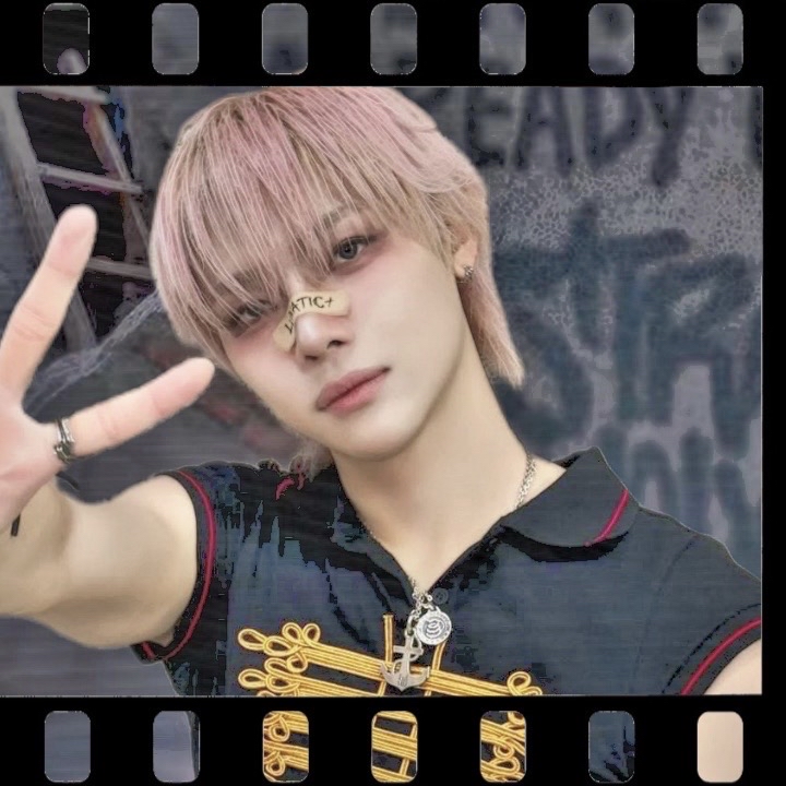 Latest photo of Nicholas (&TEAM)