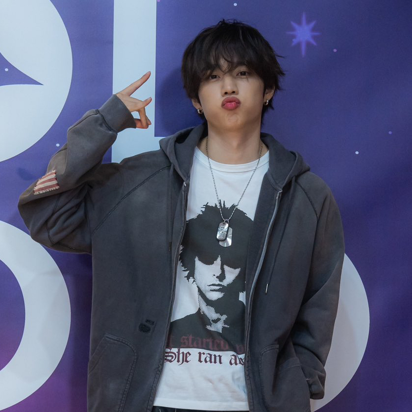 Behind-the-scenes cut of Sunwoo (THE BOYZ)