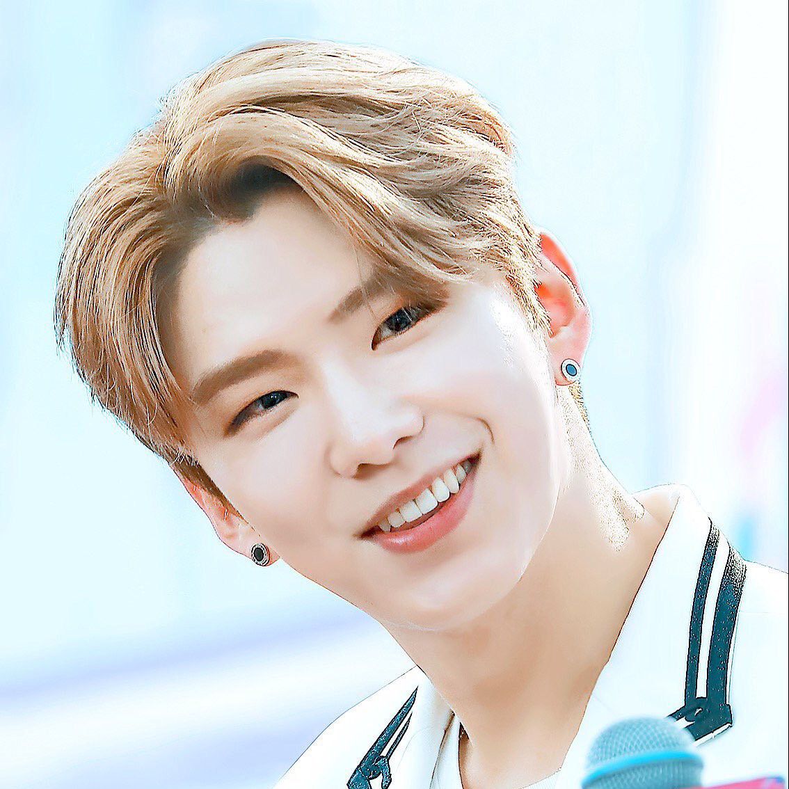 Behind-the-scenes cut of Kihyun (MONSTA X)
