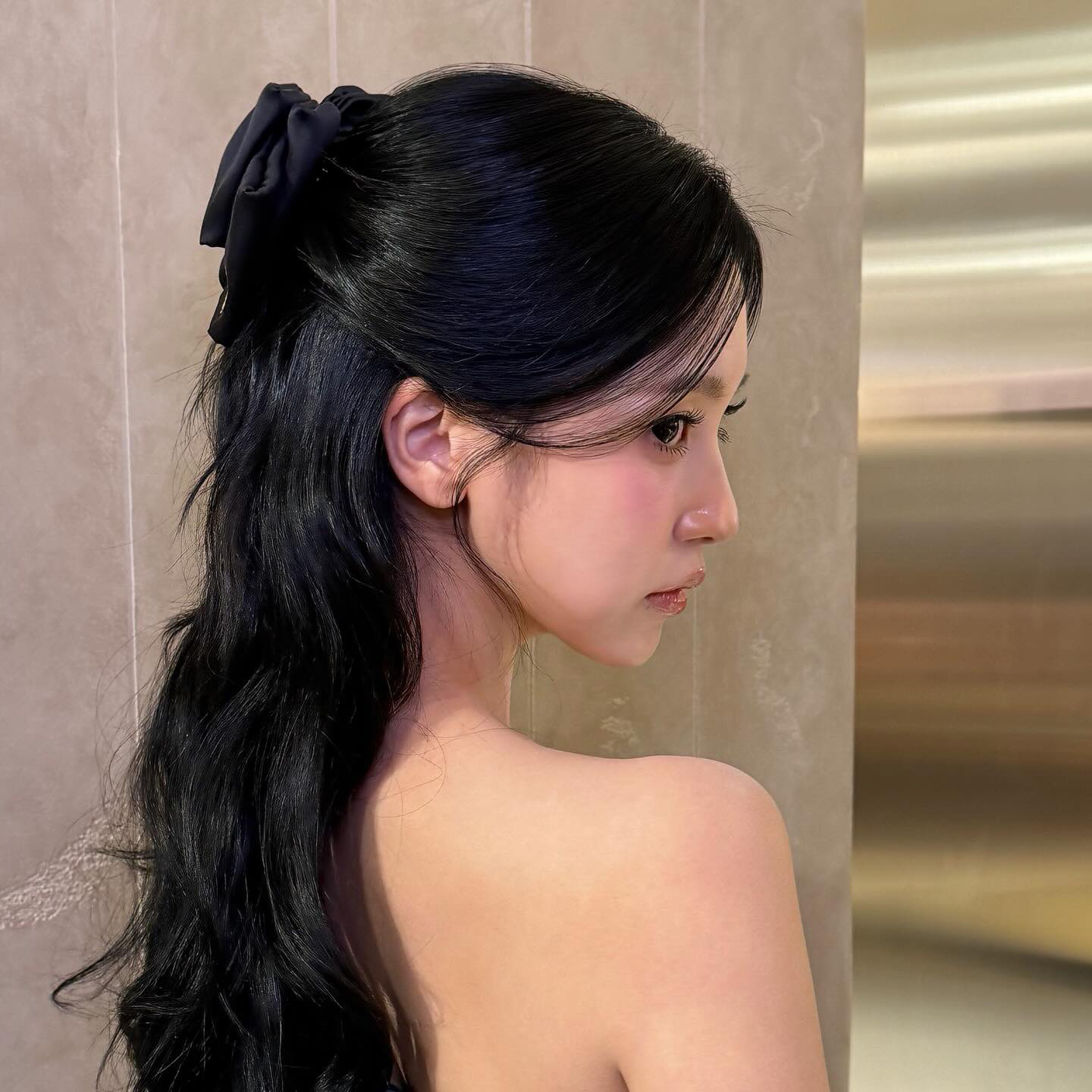 Recent activity shot of Mina (TWICE)