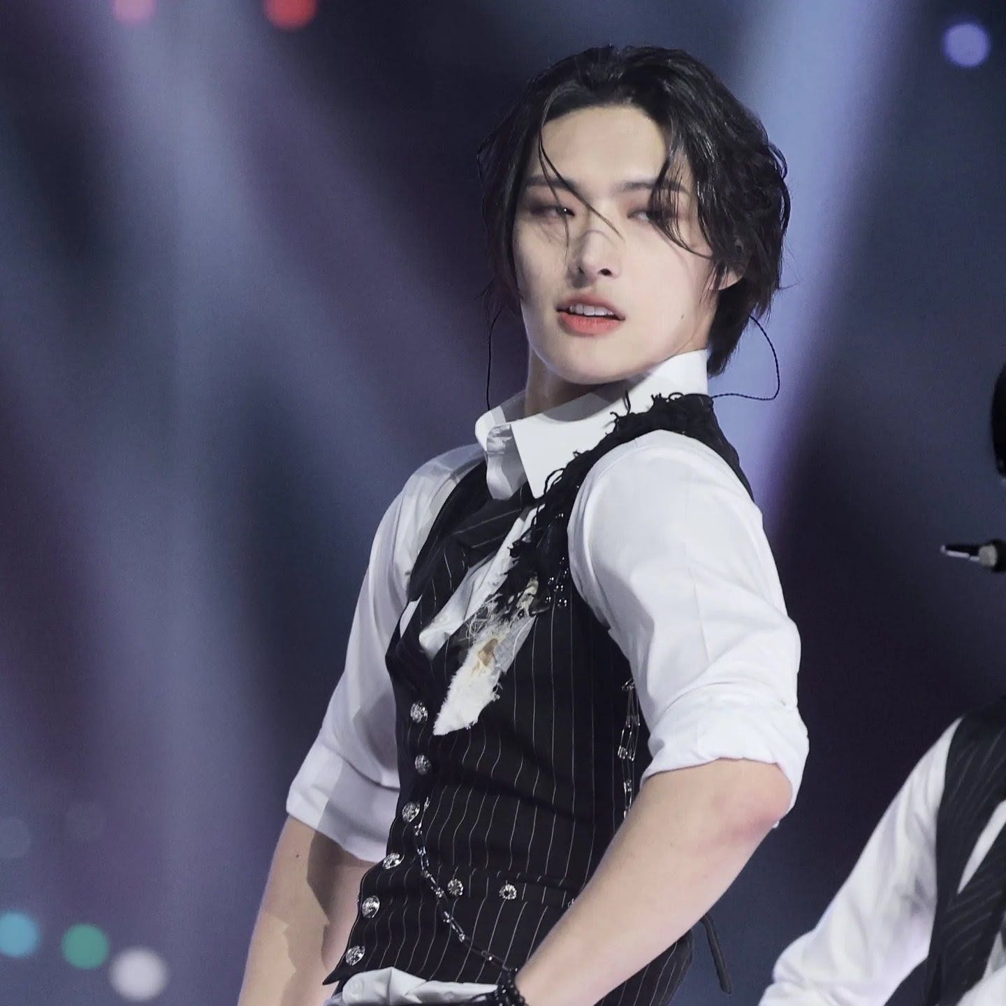 Behind-the-scenes cut of Mingi (ATEEZ)