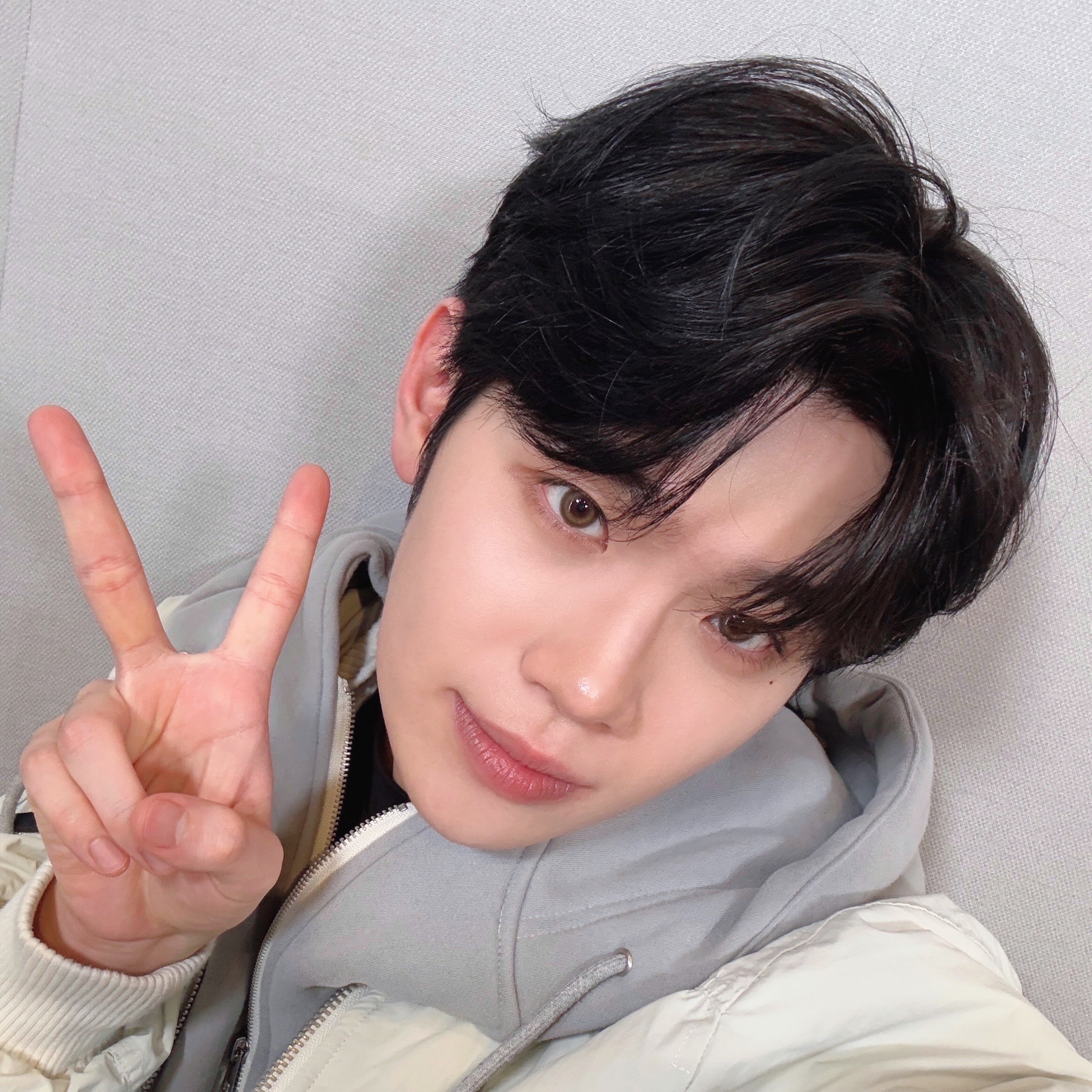Recent activity shot of Kim Taerae (ZEROBASEONE)