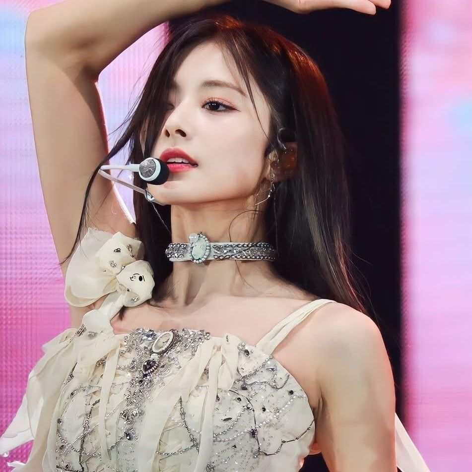 子瑜 (TWICE)的最新照片