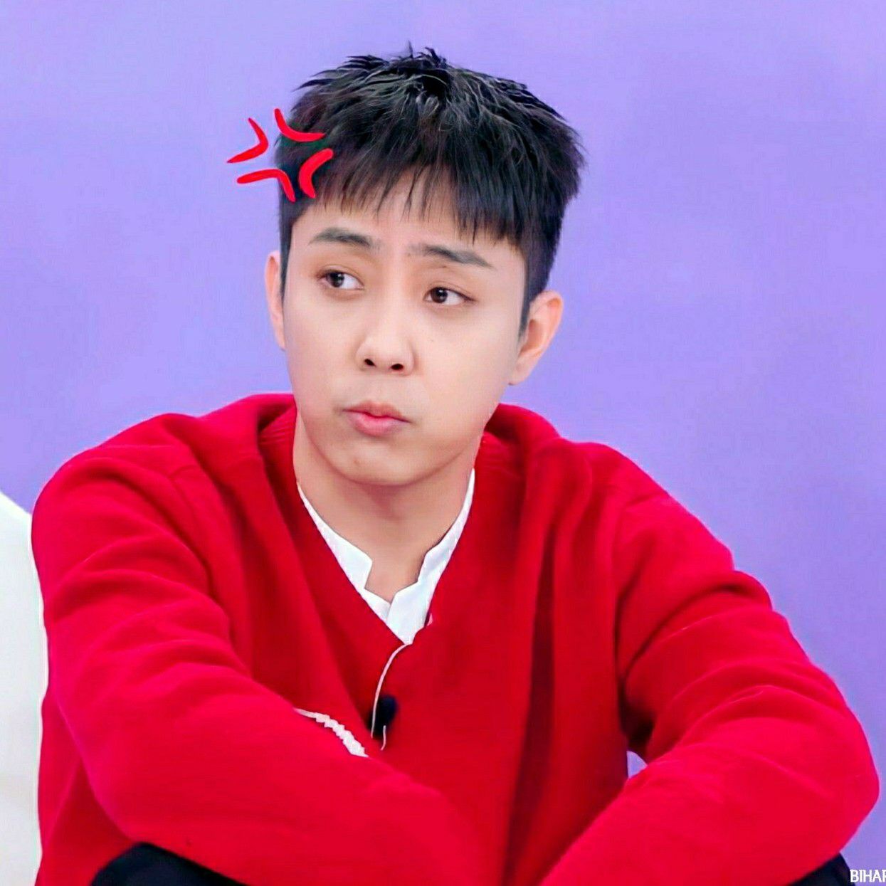 Behind-the-scenes cut of Eun Jiwon (SECHSKIES)