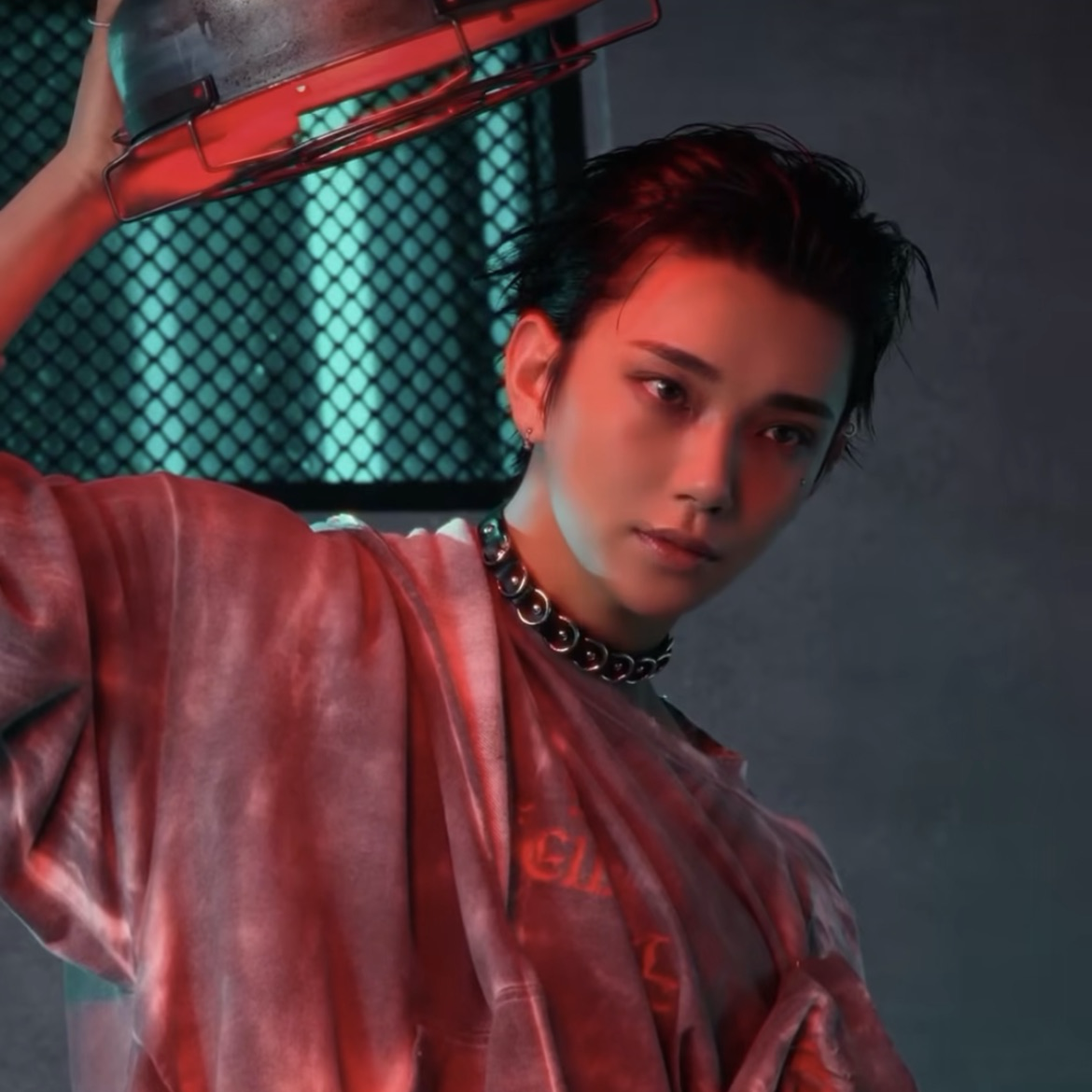 Behind-the-scenes cut of Joshua (SEVENTEEN)