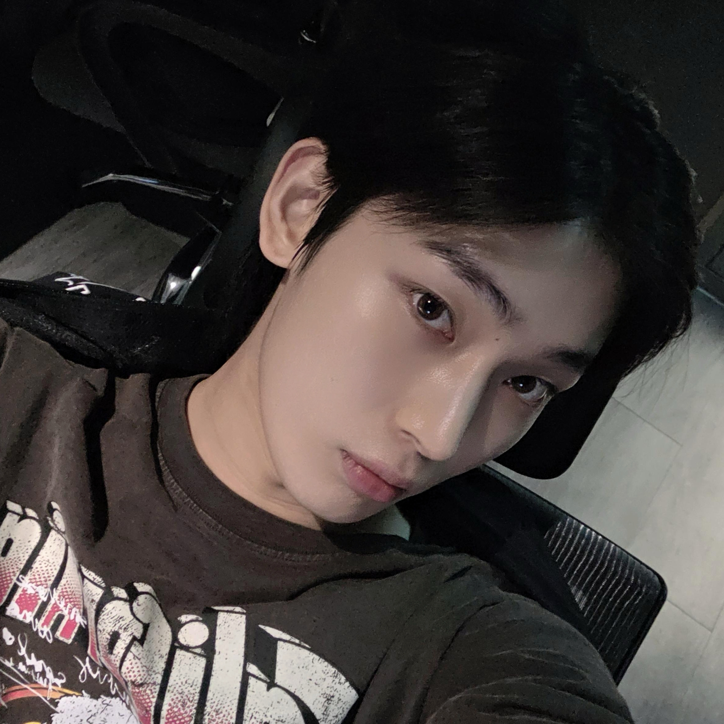 Recent activity shot of Sunoo (ENHYPEN)