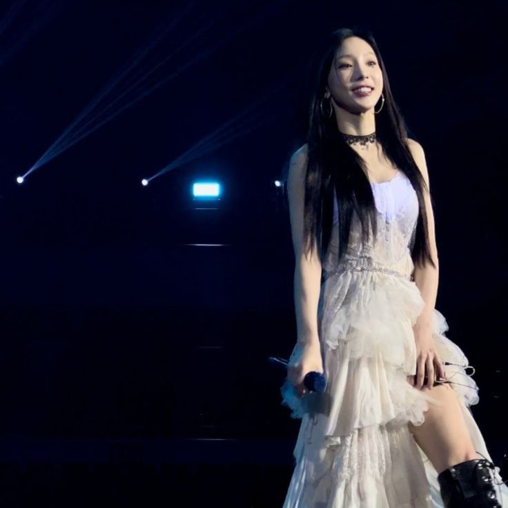 Behind-the-scenes cut of Taeyeon (Girls' Generation)