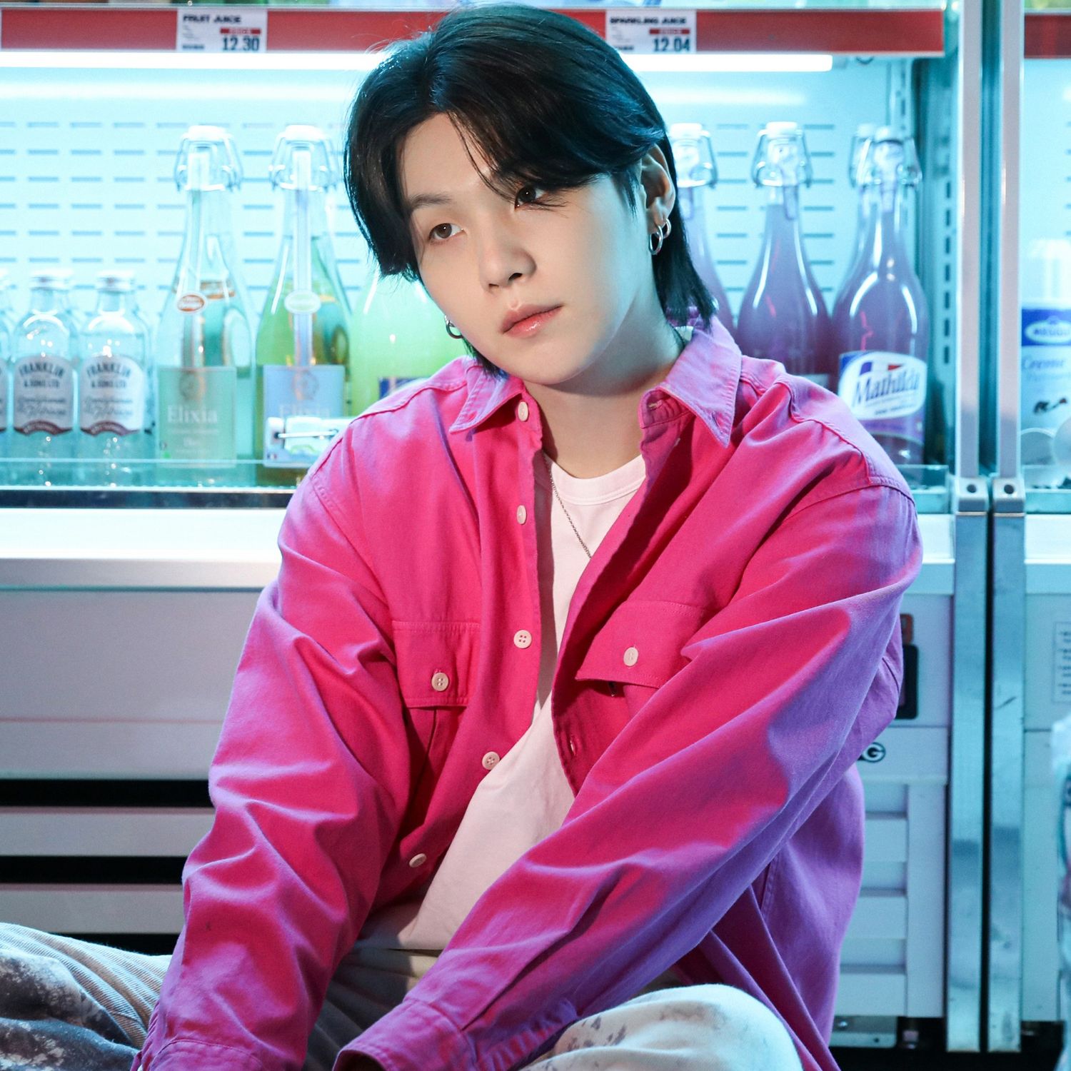 SUGA (防彈少年團)的最新活動照片