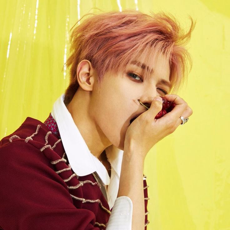 泰容 (NCT 127)的最新活动照片