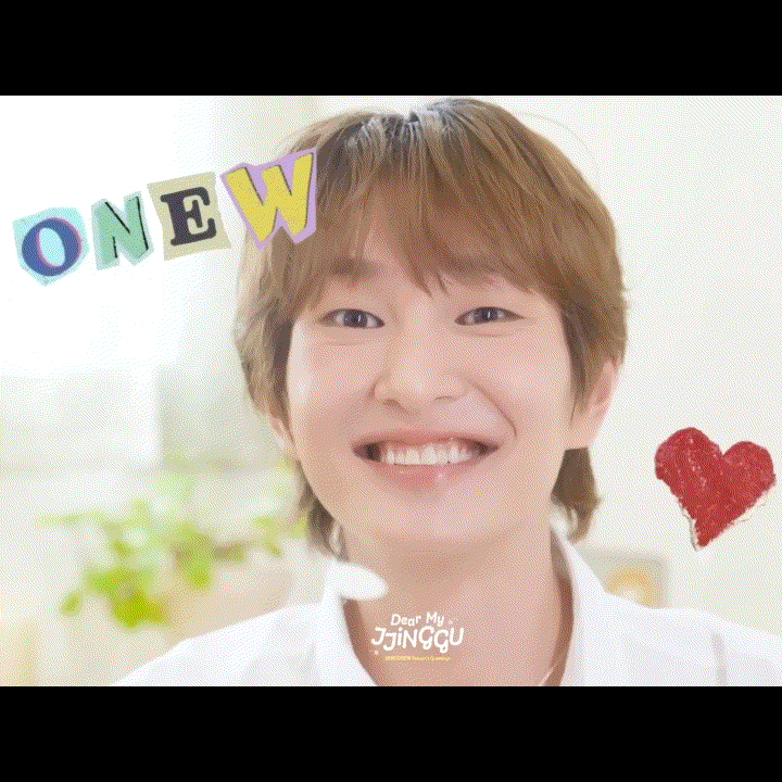 Behind-the-scenes cut of Onew (SHINee)