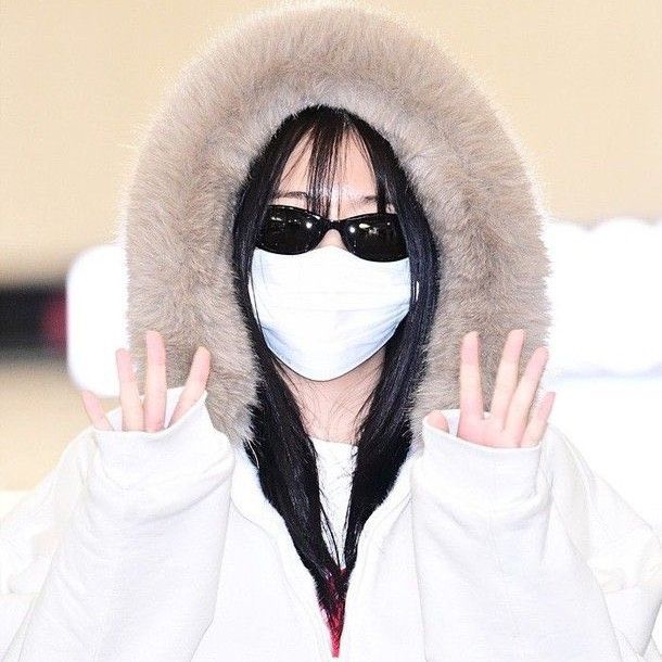 안유진 (IVE) 최근 활동샷