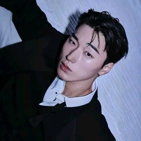 Recent activity shot of ATEEZ