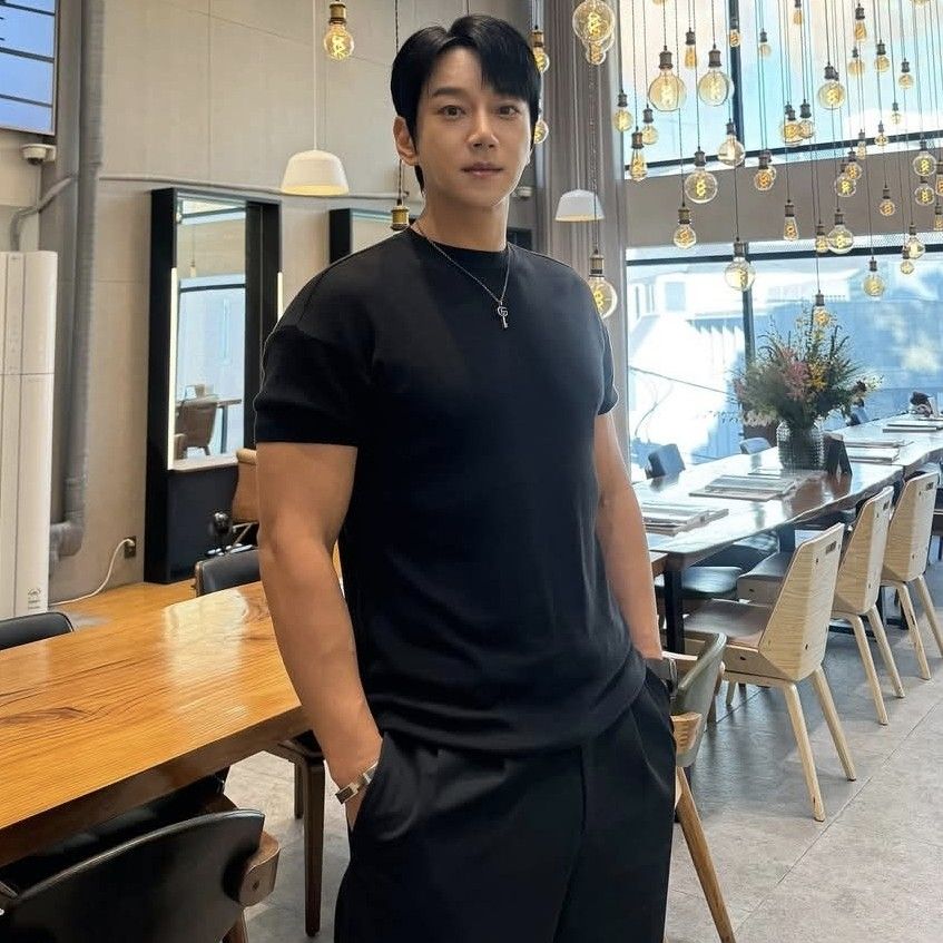 Foto terbaru Hwang Chiyeol