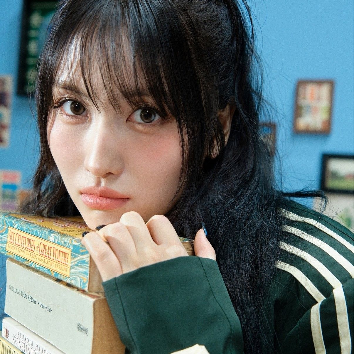 Recent activity shot of Momo (TWICE)