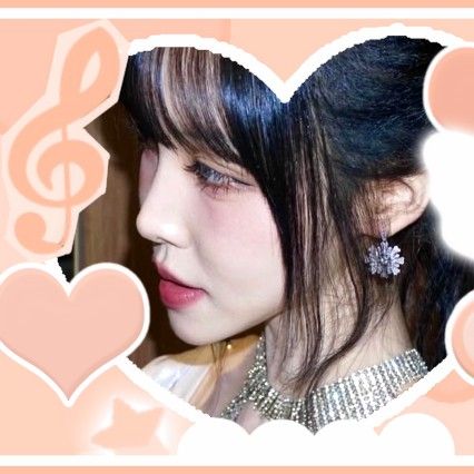 Recent activity shot of Yuju (GFRIEND)