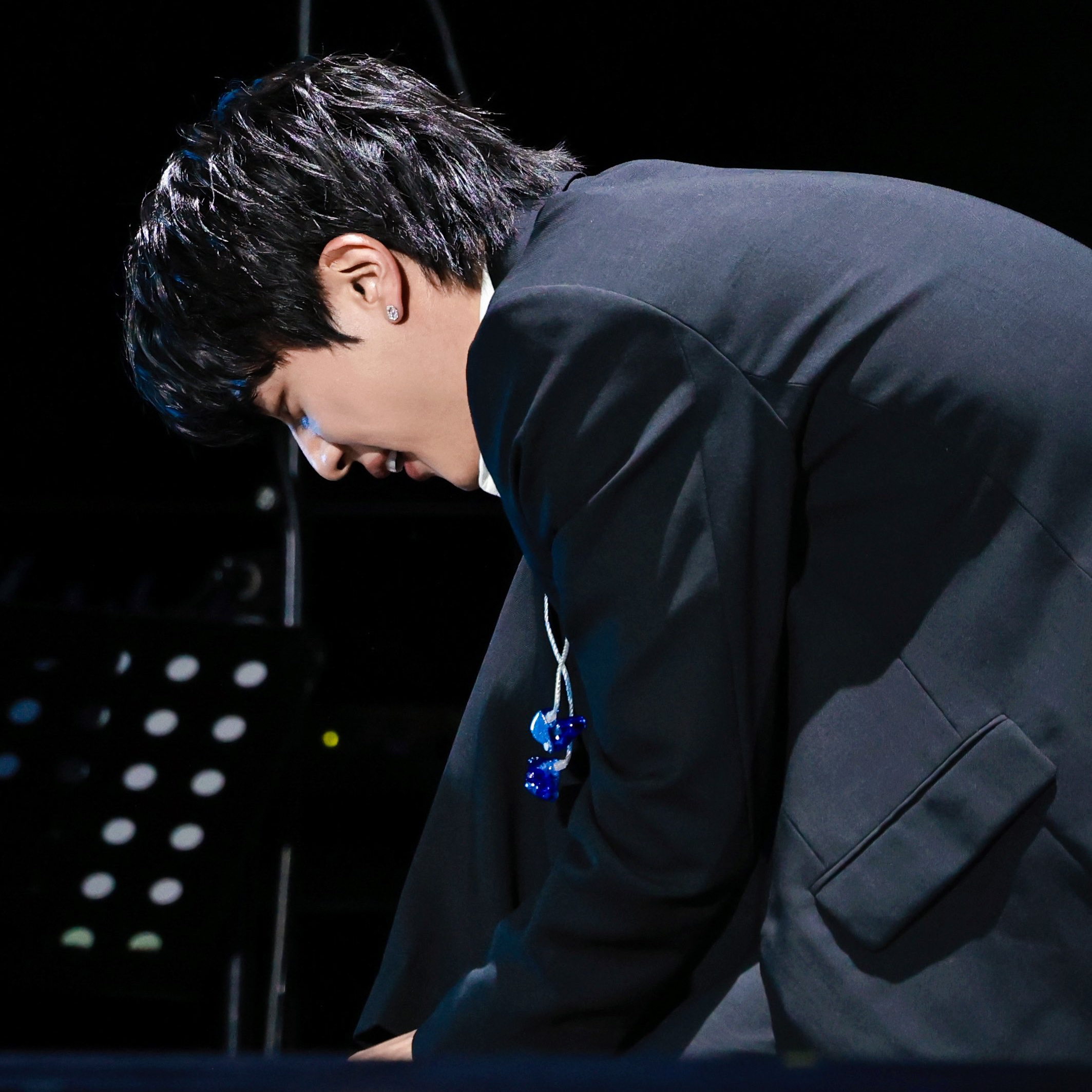 진 (방탄소년단)의 비하인드 컷