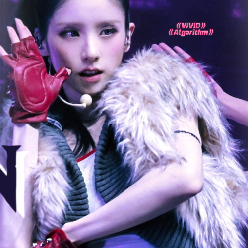 Latest photo of HeeJin (ARTMS)