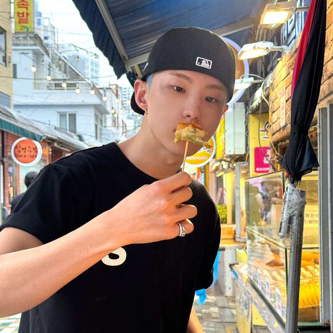 Foto aktivitas terbaru SEVENTEEN